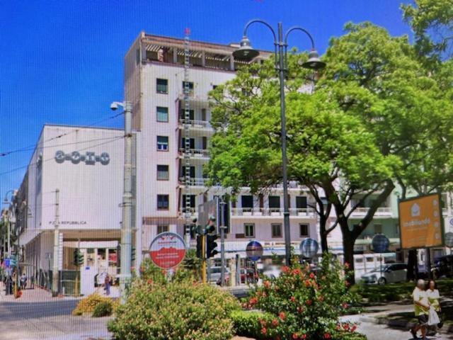 House Repubblica Apartment Cagliari Luaran gambar